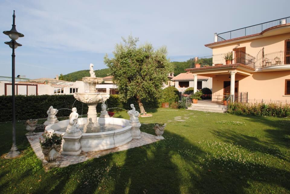 Il Salice Hotell Civitella Del Tronto Eksteriør bilde
