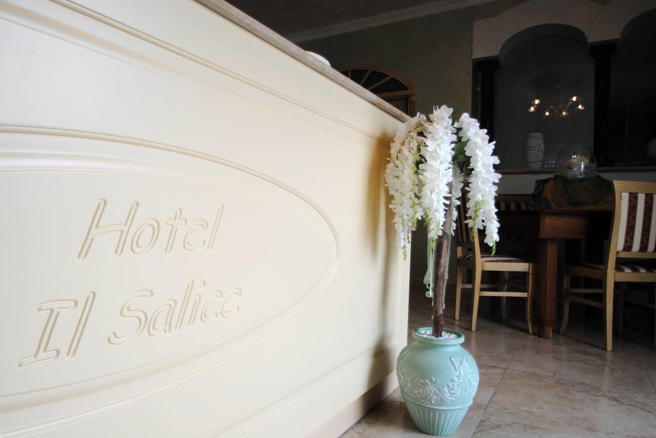 Il Salice Hotell Civitella Del Tronto Eksteriør bilde